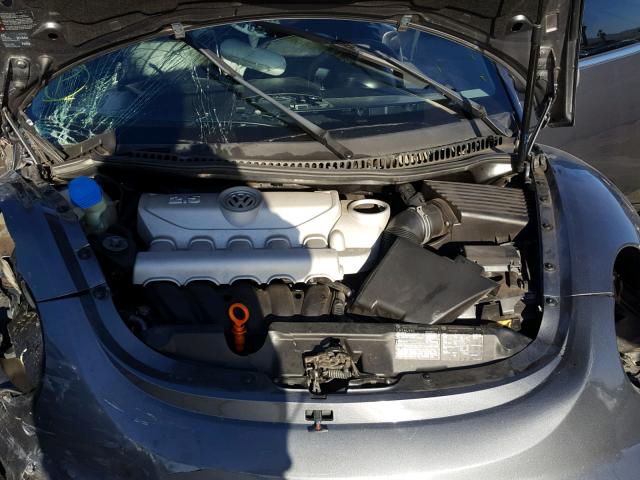 3VWRG31Y16M327311 - 2006 VOLKSWAGEN NEW BEETLE 灰色 照片 7