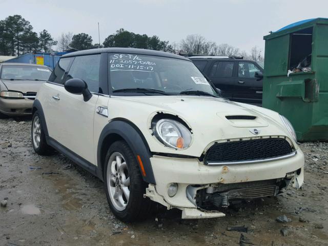 WMWSV3C56BTY24263 - 2011 MINI COOPER S CREAM photo 1