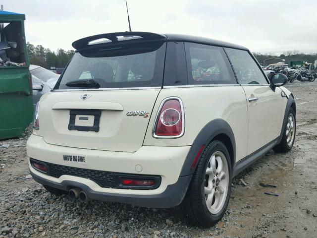 WMWSV3C56BTY24263 - 2011 MINI COOPER S CREAM photo 4