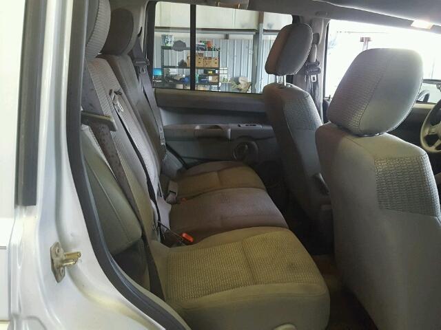 1J8HG48NX6C158304 - 2006 JEEP COMMANDER Gümüş foto 6