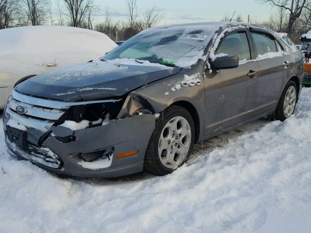 3FAHP0HA8AR422598 - 2010 FORD FUSION SE GREEN photo 2