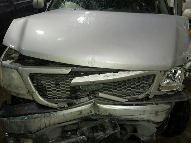 2FTRX18L23CA66120 - 2003 FORD F150 SILVER photo 7