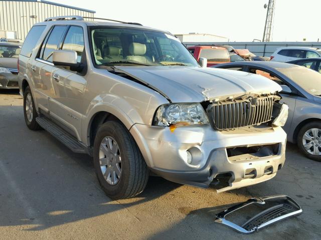5LMFU27R34LJ31239 - 2004 LINCOLN NAVIGATOR Srebrny zdjęcie 1