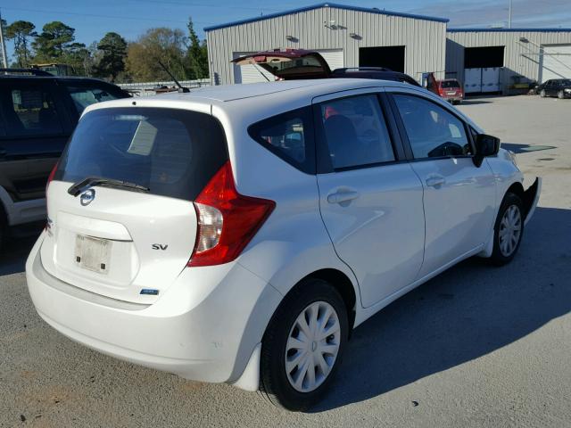 3N1CE2CP0FL391247 - 2015 NISSAN VERSA NOTE WHITE photo 4