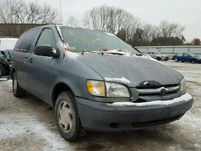 4T3ZF13C2WU052199 - 1998 TOYOTA SIENNA LE SILVER photo 1