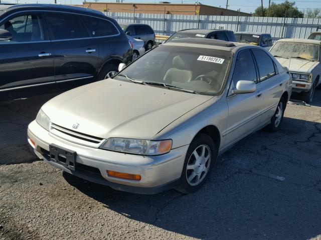 JHMCD5666SC026158 - 1995 HONDA ACCORD EX GOLD photo 2