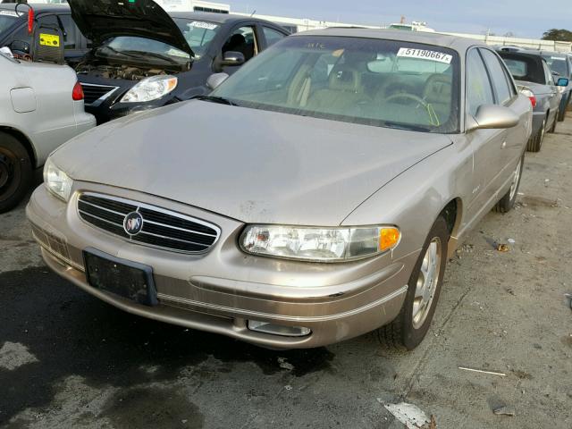 2G4WB52K8W1433252 - 1998 BUICK REGAL LS GOLD photo 2