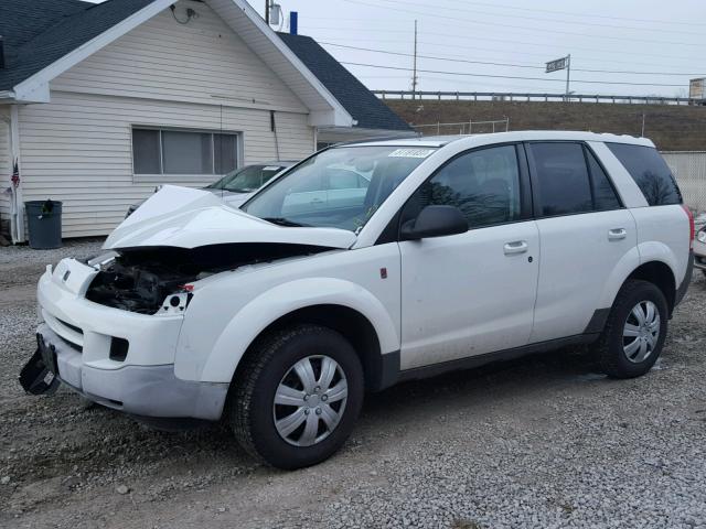 5GZCZ33D65S866783 - 2005 SATURN VUE WHITE photo 2