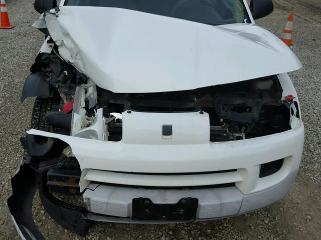 5GZCZ33D65S866783 - 2005 SATURN VUE WHITE photo 7