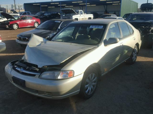 1N4DL01D4XC183086 - 1999 NISSAN ALTIMA XE GOLD photo 2