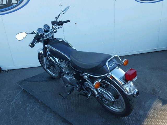 JYARH04Y6FA000213 - 2015 YAMAHA SR400C GRAY photo 3