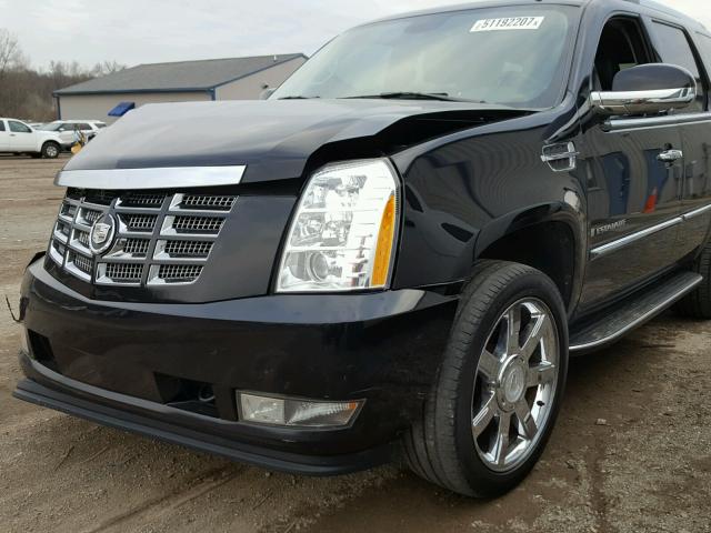 1GYFK63817R360550 - 2007 CADILLAC ESCALADE L BLACK photo 10