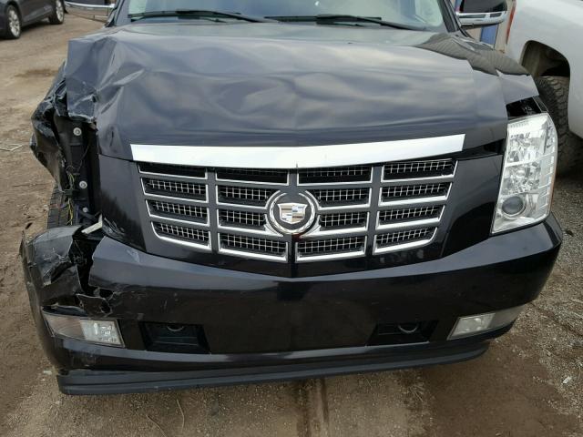 1GYFK63817R360550 - 2007 CADILLAC ESCALADE L BLACK photo 7