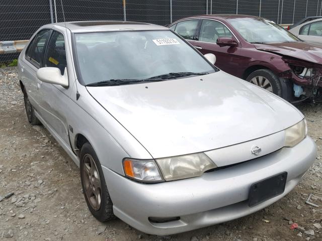 3N1BB41D3XL001610 - 1999 NISSAN SENTRA SE SILVER photo 1