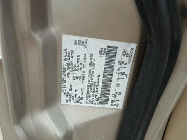 5LMFU28A2YLJ26466 - 2000 LINCOLN NAVIGATOR GOLD photo 10