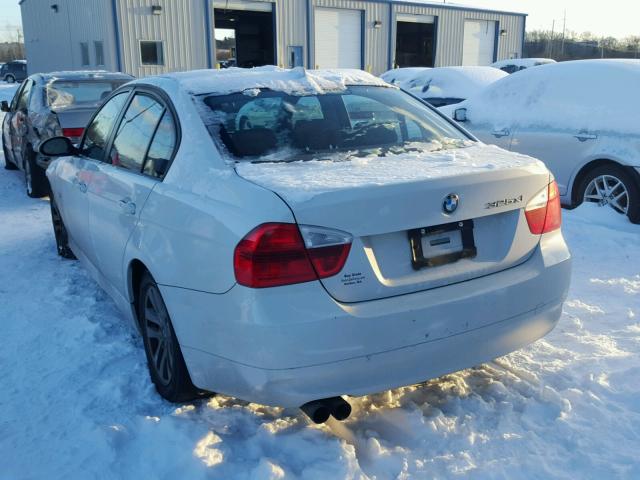WBAVD135X6KV14049 - 2006 BMW 325 XI Blanc photo 3