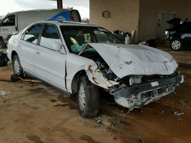 1HGCD5652TA053882 - 1996 HONDA ACCORD EX WHITE photo 1