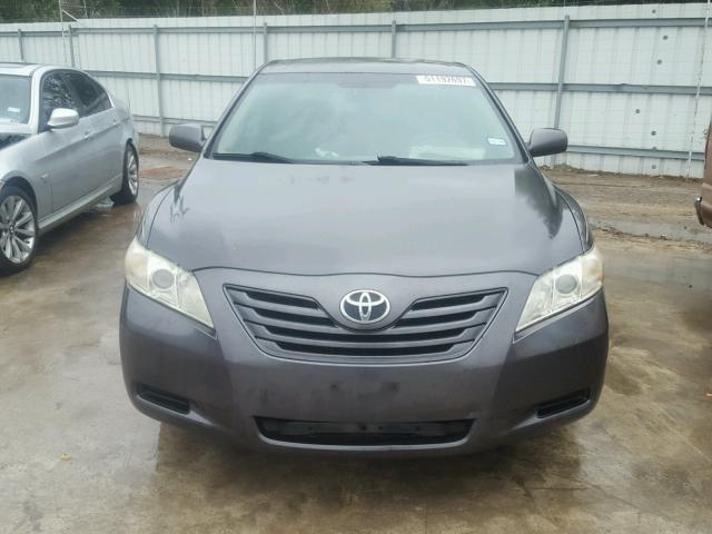 4T4BE46K58R015769 - 2008 TOYOTA CAMRY CE GRAY photo 9