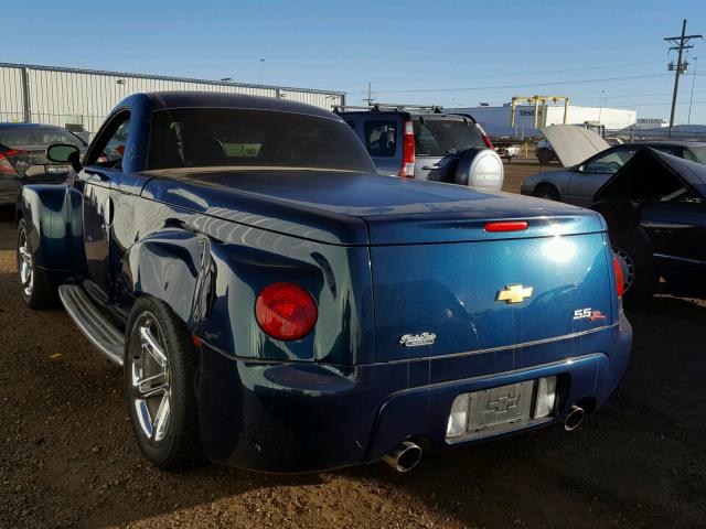 1GCES14HX5B118817 - 2005 CHEVROLET SSR BLUE photo 3