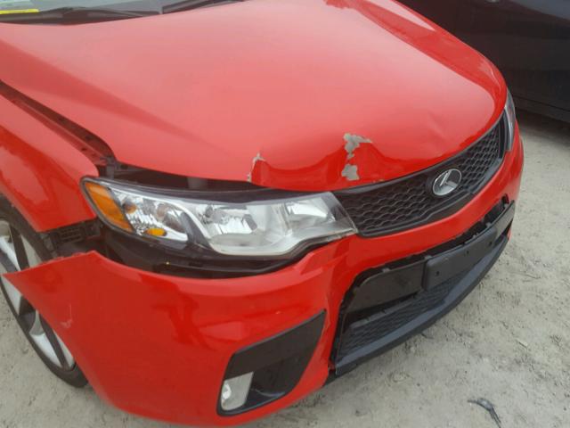 KNAFW6A37A5138320 - 2010 KIA FORTE SX RED photo 9