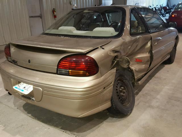 1G2NE12T0WC712637 - 1998 PONTIAC GRAND AM S BEIGE photo 4