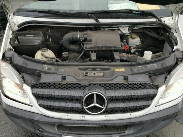 WD3PE7CC0D5765971 - 2013 MERCEDES-BENZ SPRINTER 2 WHITE photo 7