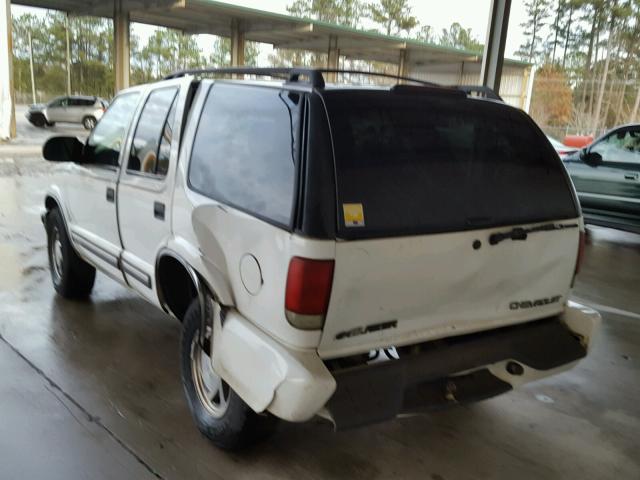 1GNDT13W41K248974 - 2001 CHEVROLET BLAZER WHITE photo 3