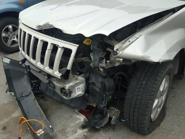 1J4PR4GK1AC135601 - 2010 JEEP GRAND CHER TAN photo 9