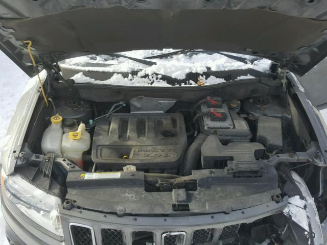 1J4NF1FB3BD206874 - 2011 JEEP COMPASS SP SILVER photo 7