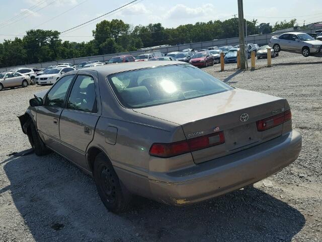 4T1BG22K8XU615540 - 1999 TOYOTA CAMRY CE GRAY photo 3