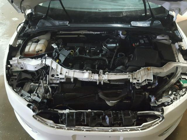 1FADP3N20GL312181 - 2016 FORD FOCUS TITA WHITE photo 7