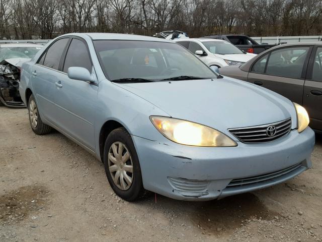 4T1BE32K45U968138 - 2005 TOYOTA CAMRY LE BLUE photo 1