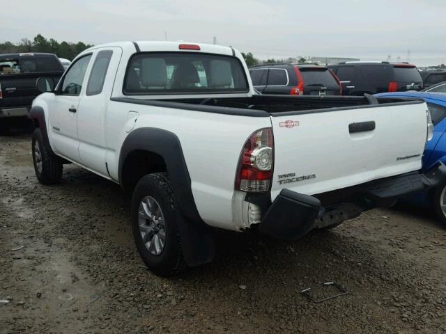 5TETX62N59Z626998 - 2009 TOYOTA TACOMA PRE WHITE photo 3