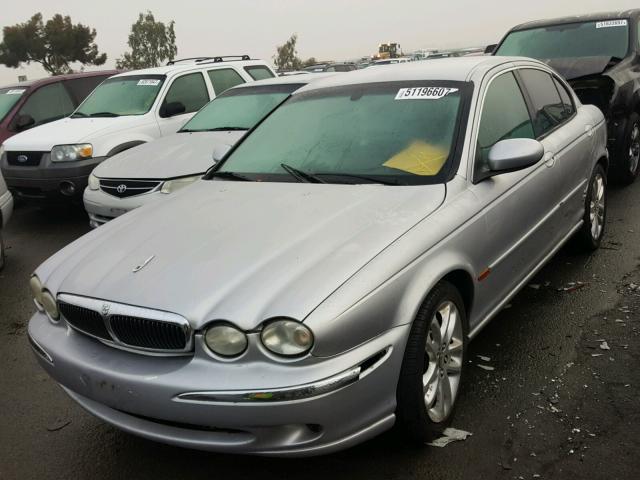 SAJEA51D53XC92049 - 2003 JAGUAR X-TYPE 2.5 SILVER photo 2