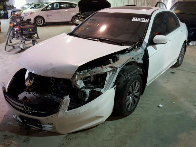 1HGCP2F80CA077310 - 2012 HONDA ACCORD EXL WHITE photo 2