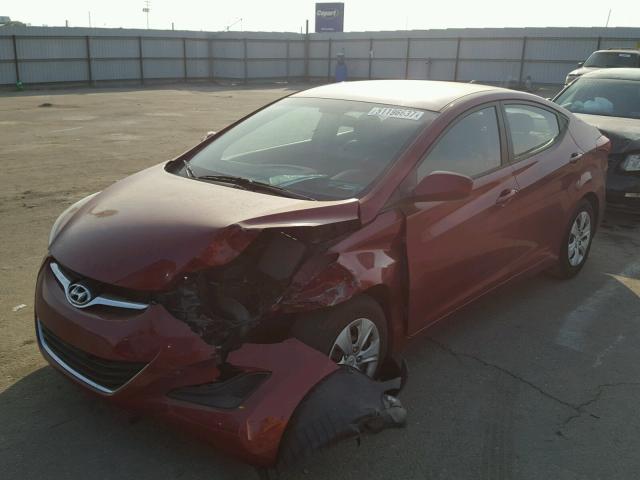 5NPDH4AE4GH709426 - 2016 HYUNDAI ELANTRA SE RED photo 2