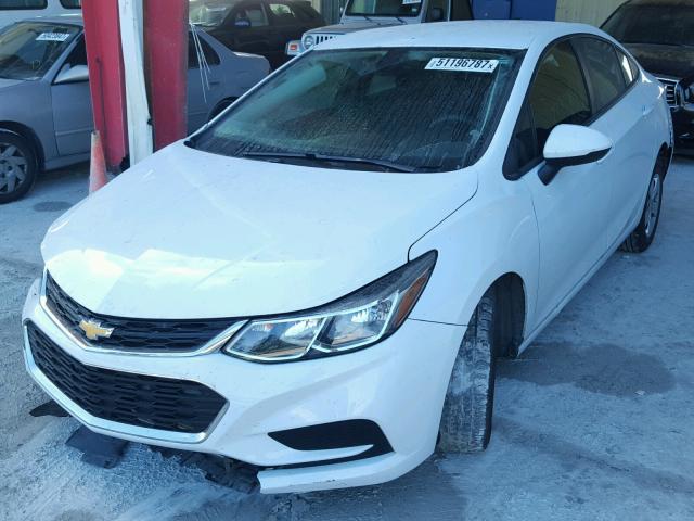 1G1BC5SM8H7229891 - 2017 CHEVROLET CRUZE LS WHITE photo 2