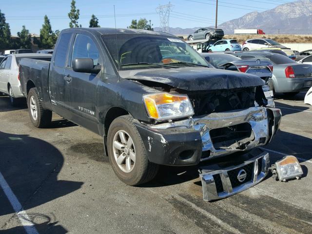 1N6AA06A28N326105 - 2008 NISSAN TITAN XE GREEN photo 1