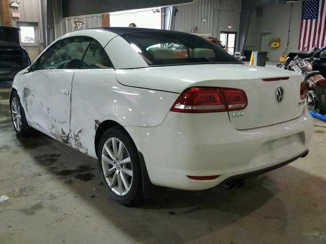 WVWBW8AH1DV008871 - 2013 VOLKSWAGEN EOS KOMFOR თეთრი ფოტო 3