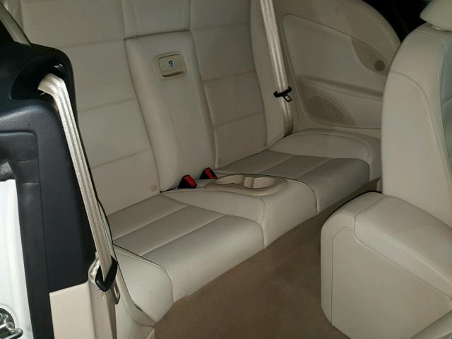 WVWBW8AH1DV008871 - 2013 VOLKSWAGEN EOS KOMFOR თეთრი ფოტო 6