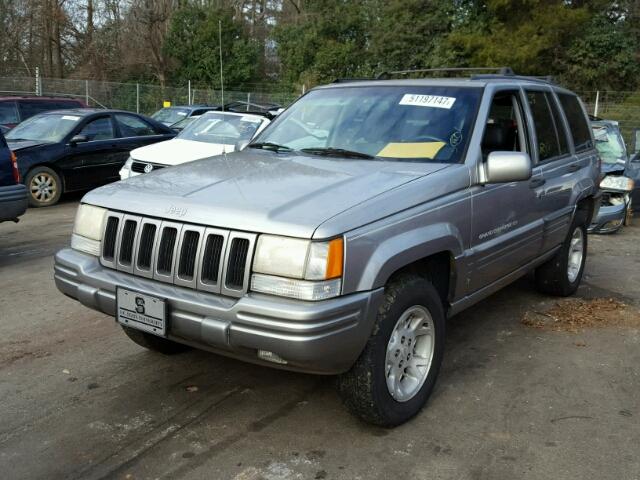 1J4GZ78S4WC163299 - 1998 JEEP GRAND CHER GRAY photo 2