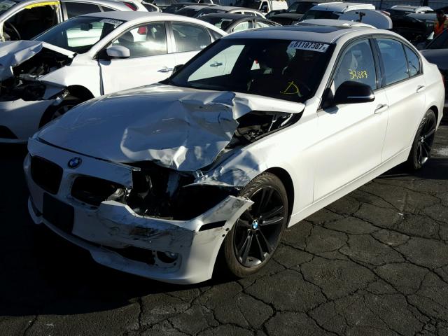 WBA3C1C55DF443052 - 2013 BMW 328 I SULE WHITE photo 2