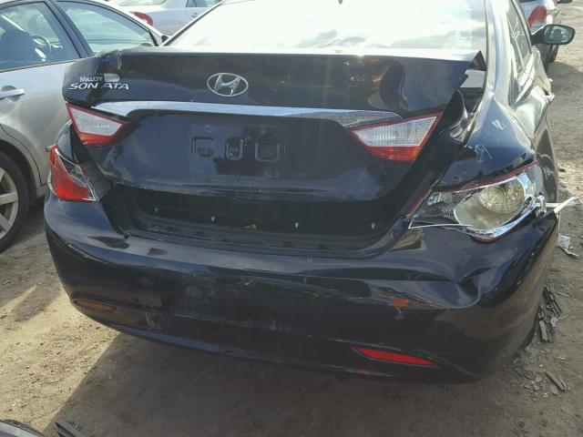 5NPEB4AC5DH724257 - 2013 HYUNDAI SONATA GLS BLACK photo 9