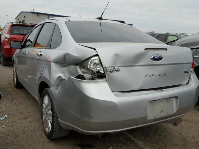 1FAHP3HN0BW196656 - 2011 FORD FOCUS SEL SILVER photo 3