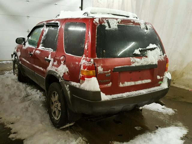 1FMYU93193KA81102 - 2003 FORD ESCAPE XLT RED photo 3