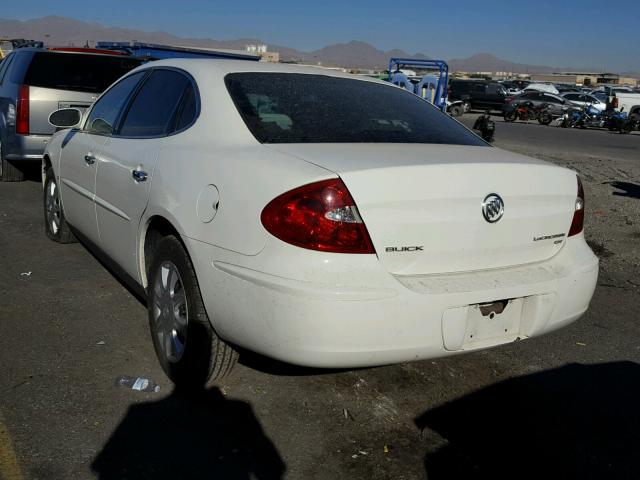 2G4WC552861281997 - 2006 BUICK LACROSSE C WHITE photo 3