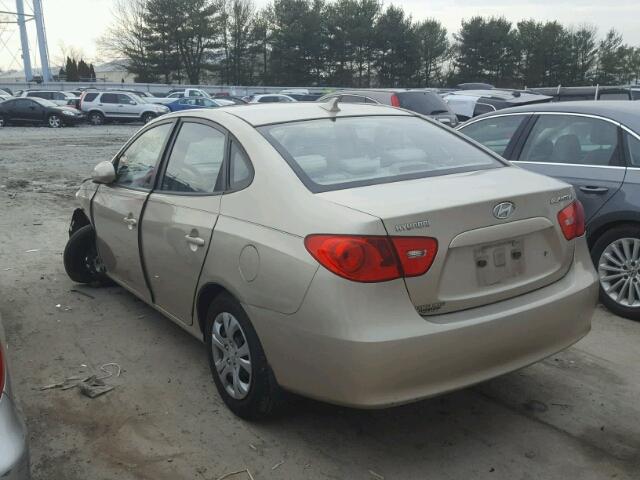 KMHDU46D39U758195 - 2009 HYUNDAI ELANTRA GL GOLD photo 3