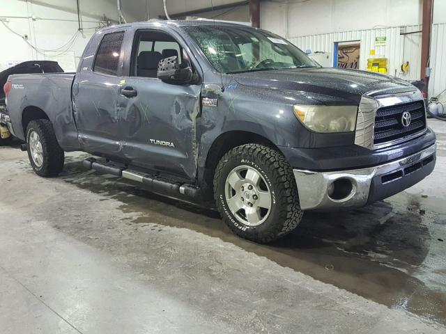 5TFRV54198X049158 - 2008 TOYOTA TUNDRA DOU GRAY photo 1