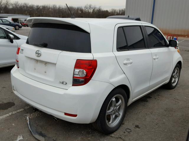 JTKKU10418J000755 - 2008 TOYOTA SCION XD WHITE photo 4