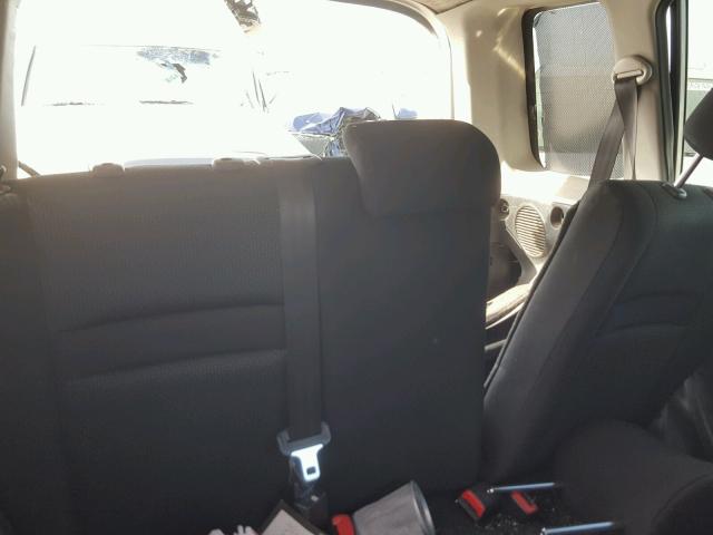 JTLKT324164064748 - 2006 TOYOTA SCION XB 银色 照片 6